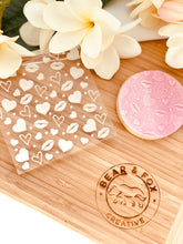 Load image into Gallery viewer, Hearts &amp; Kisses Texture Plate
