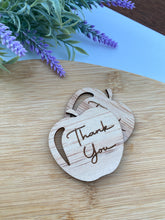Load image into Gallery viewer, Apple &quot;Thank You&quot; Gift Tag
